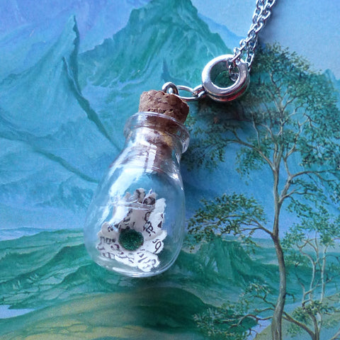 LOTR book page daisy necklace
