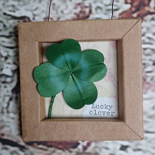 Four leaf lucky clover mini frame