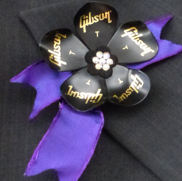 Guitar plectrum black and purple dual clip flower