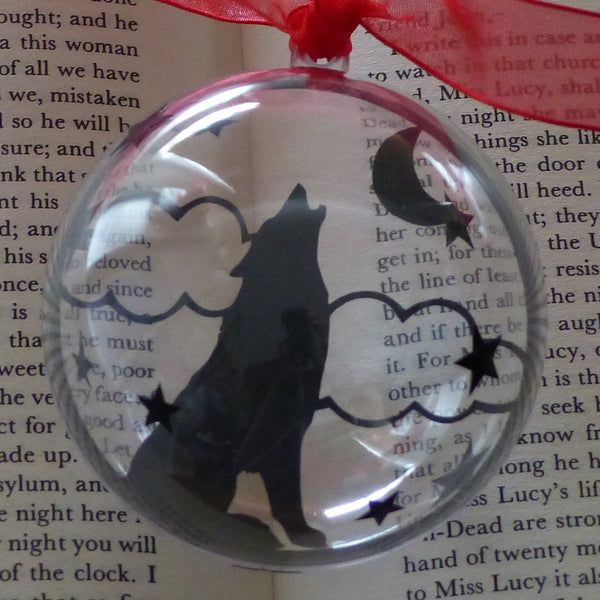 Howling wolf silhouette bauble